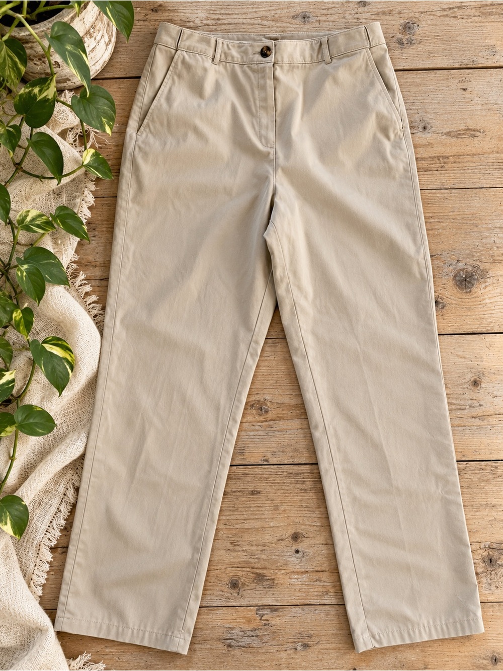 L.L.Bean Classic Fit Khaki Chino Pants Size 14 Medium Tall Comfort Waist
